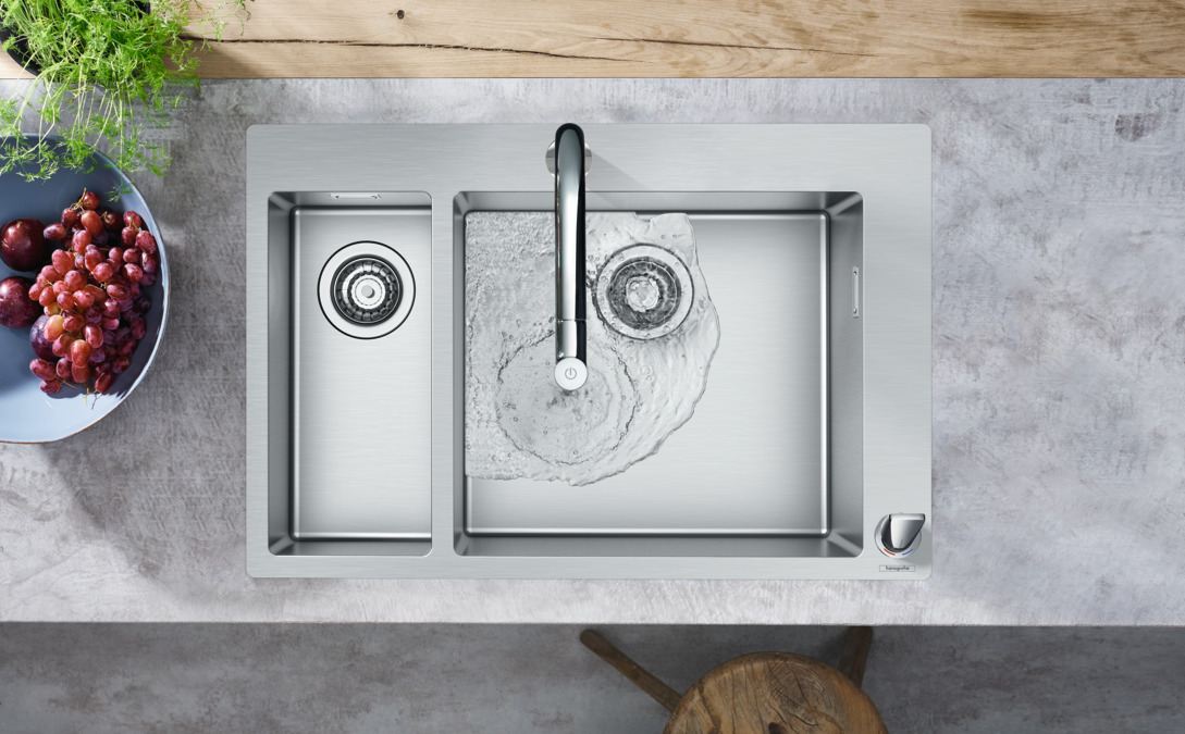 картинка 73804000 Смеситель для кухни M7119-H200, на 2 отверстия, с выдвижным изливом от магазина Hansgrohe.SALE